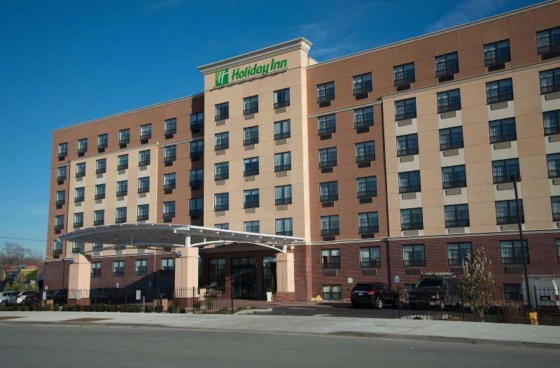 Holiday Inn Express Kennedy Airport, An Ihg Hotel New York Exterior photo